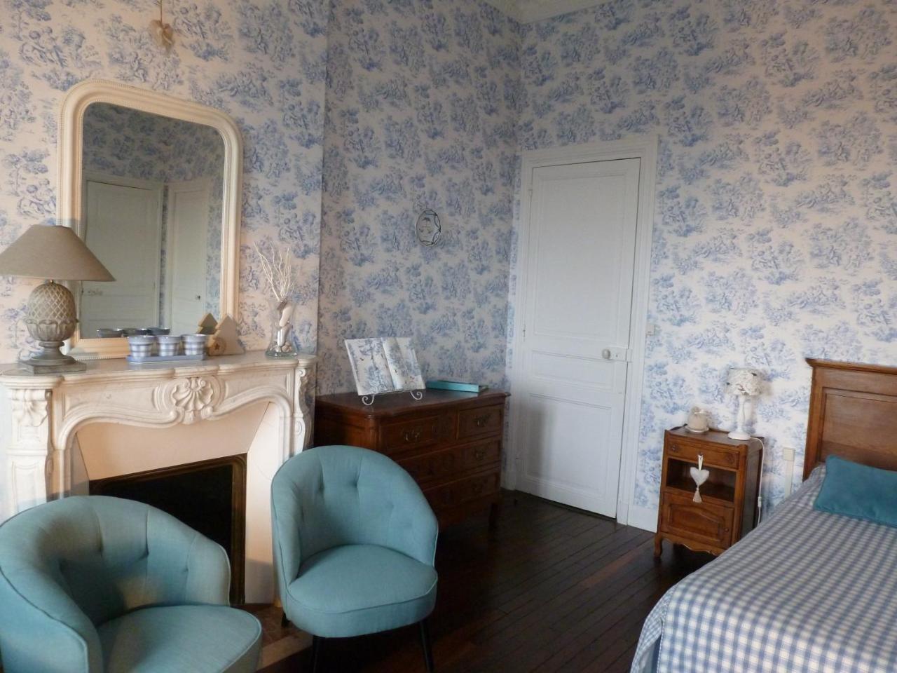 Bed and Breakfast Ferme De Bonavis Banteux Esterno foto